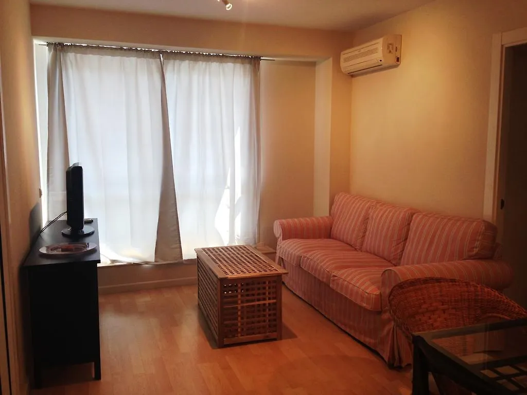 Apartaments Muntaner I 帕拉莫斯